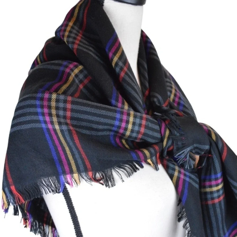Vintage Vera‎ Neumann Large Square Acrylic Fringe Black Plaid Scarf